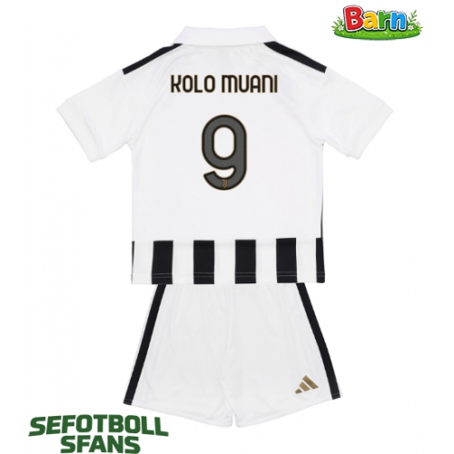 Juventus Randal Kolo Muani #9 Hemmaställ Barn 2026-27 Kortärmad (+ Korta byxor)